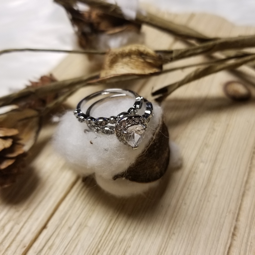 💍💍Very Pretty 2pc Pear Shape CZ Ring💍💍 - Picture 8 of 10